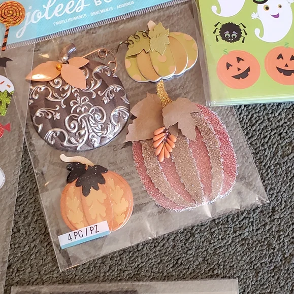 20+ Packs Fall Halloween Sticker Lot - Picture 6 of 17